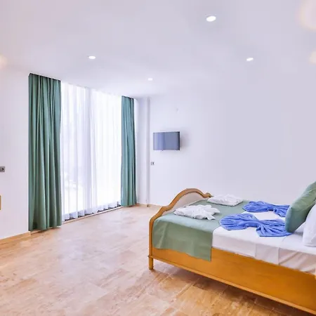 With 2 Swimming Pools 8292 Apartment Kalkan
